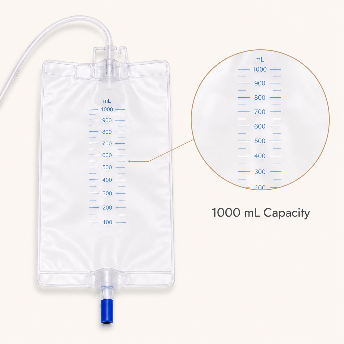 Close-up of the DeepTireh DT-B006 clear drainage bag with visible volume markings from 100 to 1000 mL
